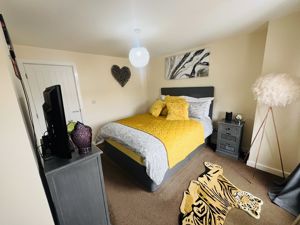 Bedroom - click for photo gallery